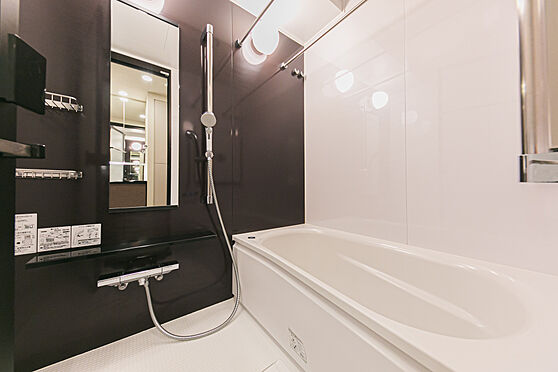 区分マンション-千代田区神田東松下町 浴室（1317サイズ）／保温浴槽、浴室暖房乾燥機