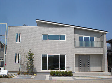 一条工務店 伊勢明和展示場のメイン画像