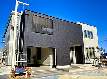 一条工務店　豊橋神野展示場のメイン画像