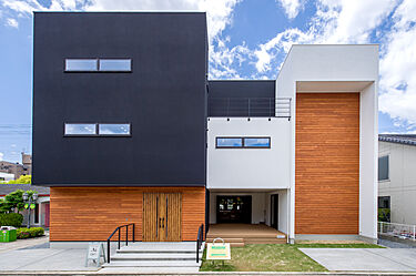 SKIP＆カフェデザイン　アイデザインホームのメイン画像