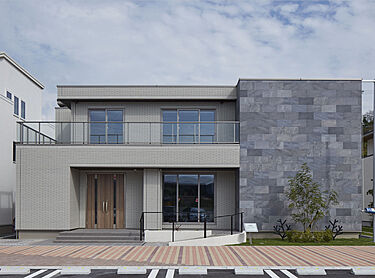 一条工務店　土岐東展示場のメイン画像