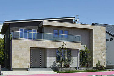 一条工務店　熊本はません展示場のメイン画像