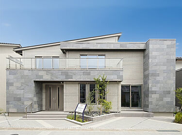 一条工務店　長野中央南展示場のメイン画像