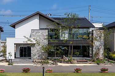 積水ハウス イズ　ホービス新居浜展示場のメイン画像