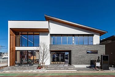 【アキュラホーム　船橋展示場】＠JR船橋駅北口徒歩7分　高天井が特徴のモデルハウスのメイン画像