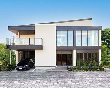 【アキュラホーム 成田展示場】@インターナショナルガーデンホテル成田そば バーカウンターが特徴のメイン画像