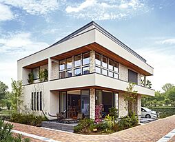 【アキュラホーム　モラージュ菖蒲展示場】＠モラージュ菖蒲そば　吹き抜けリビングが特徴のモデルハウスのメイン画像