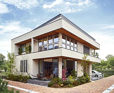 【アキュラホーム　モラージュ菖蒲展示場】＠モラージュ菖蒲そば　吹き抜けリビングが特徴のモデルハウスのメイン画像