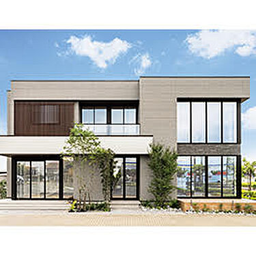 【アキュラホーム 三郷展示場】@イトーヨーカドー三郷店そば 2階建て4層空間のモデルハウスのメイン画像