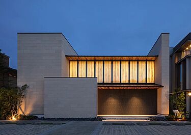 【アキュラホーム　神戸展示場】＠神戸市東灘区本庄町3の商船大学線通り沿い　何世代も住み継ぐ空間のメイン画像