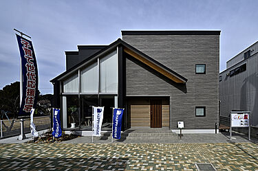 HAPPY HOUSE　掛川住宅公園モデルハウス（山田工務店）のメイン画像