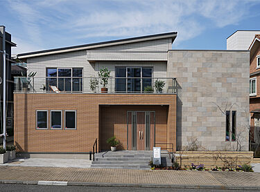 一条工務店 新座朝霞南展示場のメイン画像