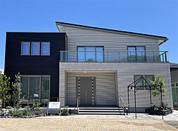 一条工務店　津中央展示場のメイン画像