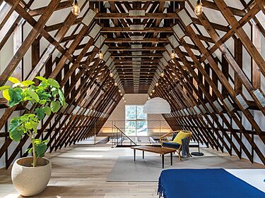 ロイヤルハウス　長野中央店（株式会社PROJECT　K・A・N）のメイン画像