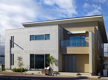 一条工務店　宇都宮西展示場のメイン画像