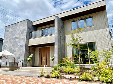 一条工務店 水戸笠原展示場のメイン画像