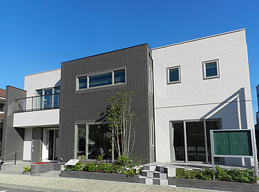 一条工務店　幕張南展示場のメイン画像