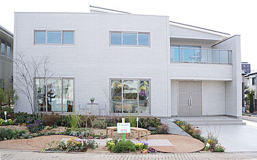 一条工務店　町田森野展示場のメイン画像