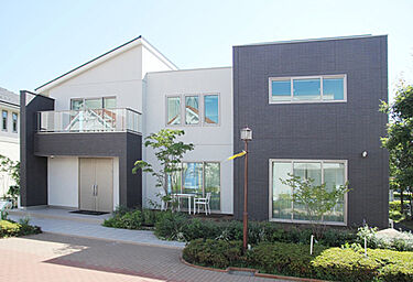 一条工務店　横浜平沼展示場のメイン画像