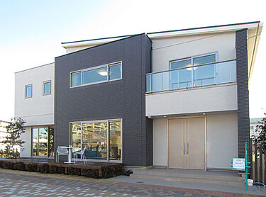 一条工務店　港南台展示場のメイン画像