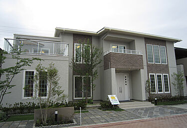 一条工務店　甲府小瀬展示場のメイン画像