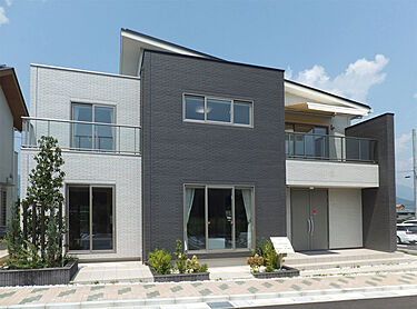 一条工務店　富士吉田展示場のメイン画像