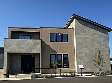 一条工務店　上越展示場のメイン画像