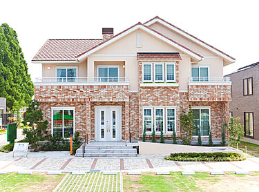 一条工務店　鳴海展示場のメイン画像