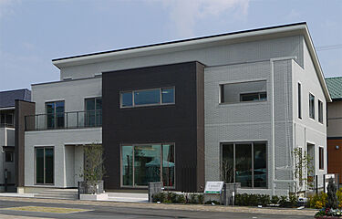 一条工務店 桑名南展示場のメイン画像