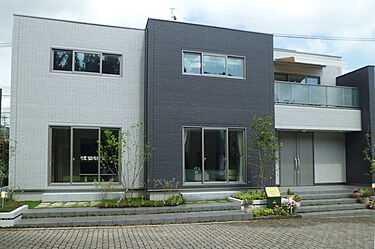 一条工務店　長崎喜々津東展示場のメイン画像