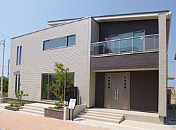 一条工務店　福津展示場のメイン画像