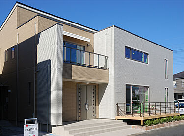 一条工務店　新越谷展示場のメイン画像