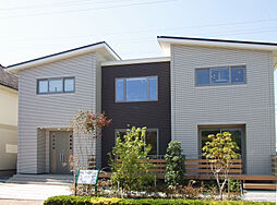 一条工務店　佐久展示場のメイン画像