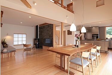 四季の住まい株式会社のメイン画像