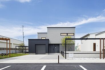 株式会社ロゴスホーム（北海道）の住宅イベント「【3棟同時見学可能】迫力のある土間と秘密の隠し部屋のある住まい -巣 mino-」の開催場所 旭川市神楽5条モデルハウスB棟の画像