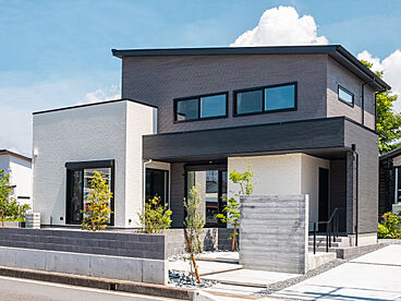 イデキョウホーム株式会社の住宅イベント「屋上庭園で秋風を感じ＆室内で温もりを感じるモデルハウス公開中」の開催場所 最新 全館空調＆ZEHモデルハウスの画像