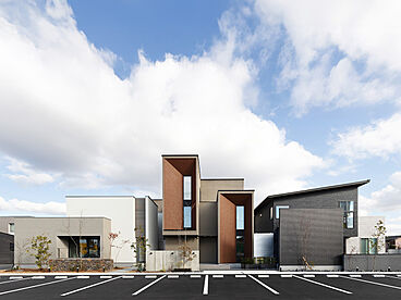 クラシスホーム株式会社　津島店の住宅イベント「【2棟見比べ見学DAY】クラシスホーム津島店 | 来場予約で100邸掲載の実例集をプレゼント」の開催場所 クラシスホーム津島店モデルハウスの画像