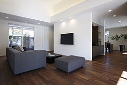 アキュラホーム(AQ Group)の住宅イベント「【年間5,000組以上が予約！】大好評！はじめての家づくり相談会（無料）」の開催場所 瀬田展示場　＠ニトリ環八用賀店そばの住宅展示場内モデルハウスの画像2