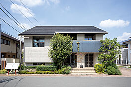 アキュラホーム(AQ Group)の住宅イベント「【年間5,000組以上が予約！】大好評！はじめての家づくり相談会（無料）」の開催場所 武蔵野展示場 ＠三鷹駅・吉祥寺駅そば、武蔵野郵便局至近の住宅展示場内モデルハウスのメイン画像