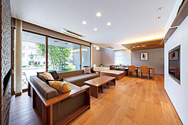 アキュラホーム(AQ Group)の住宅イベント「【年間5,000組以上が予約！】大好評！はじめての家づくり相談会（無料）」の開催場所 武蔵野展示場 ＠三鷹駅・吉祥寺駅そば、武蔵野郵便局至近の住宅展示場内モデルハウスの画像2