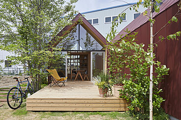 アキュラホーム(AQ Group)の住宅イベント「【年間5,000組以上が予約！】大好評！はじめての家づくり相談会（無料）」の開催場所 港北展示場 ＠IKEA港北そば　セカンドハウス、大空間ログハウス型モデルハウスの画像