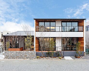 アキュラホーム(AQ Group)の住宅イベント「【年間5,000組以上が予約！】大好評！はじめての家づくり相談会（無料）」の開催場所 豊橋南展示場 ＠豊橋市バイオマス利活用センター付近　和モダンなモデルハウスの画像