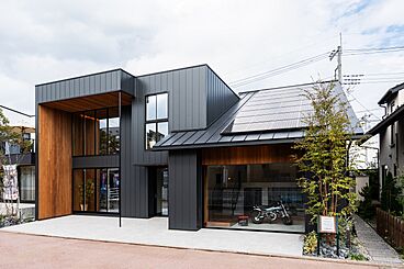 アキュラホーム(AQ Group)の住宅イベント「【年間5,000組以上が予約！】大好評！はじめての家づくり相談会（無料）」の開催場所 宇都宮西展示場 ＠スーパースポーツゼビオ南側　2階建て5層・超空間の家の画像