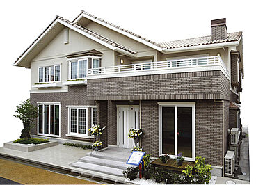 一条工務店の住宅イベント「冬のお悩み解消！全館床暖房で｢家中どこでも春の陽気｣を実現！ 一条工務店の性能体感イベント」の開催場所 一条工務店　春日部展示場の画像