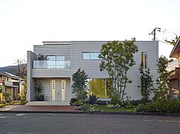 一条工務店の住宅イベント「冬のお悩み解消！全館床暖房で｢家中どこでも春の陽気｣を実現！ 一条工務店の性能体感イベント」の開催場所 一条工務店　御殿場展示場の画像