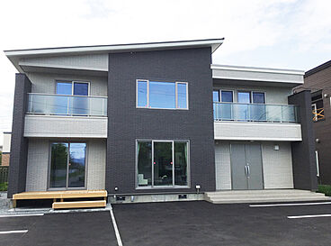 一条工務店の住宅イベント「冬のお悩み解消！全館床暖房で｢家中どこでも春の陽気｣を実現！ 一条工務店の性能体感イベント」の開催場所 一条工務店　滝川展示場の画像