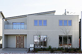 一条工務店の住宅イベント「冬のお悩み解消！全館床暖房で｢家中どこでも春の陽気｣を実現！ 一条工務店の性能体感イベント」の開催場所 一条工務店　筑西展示場のメイン画像