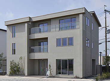 一条工務店の住宅イベント「冬のお悩み解消！全館床暖房で｢家中どこでも春の陽気｣を実現！ 一条工務店の性能体感イベント」の開催場所 一条工務店　箕面西モデルハウスの画像