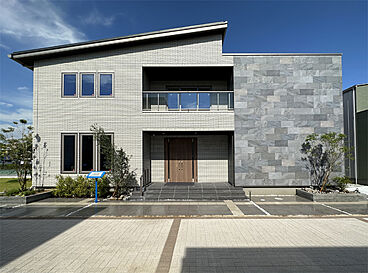 一条工務店の住宅イベント「冬のお悩み解消！全館床暖房で｢家中どこでも春の陽気｣を実現！ 一条工務店の性能体感イベント」の開催場所 一条工務店　明石海岸通り東展示場の画像