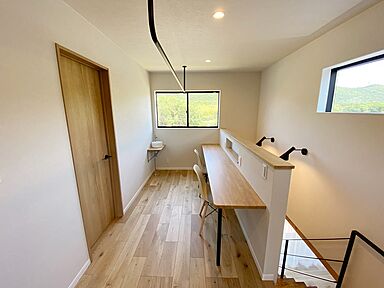 伸和建設株式会社の施工事例「絶景が見渡せる半平屋のお家」の画像6